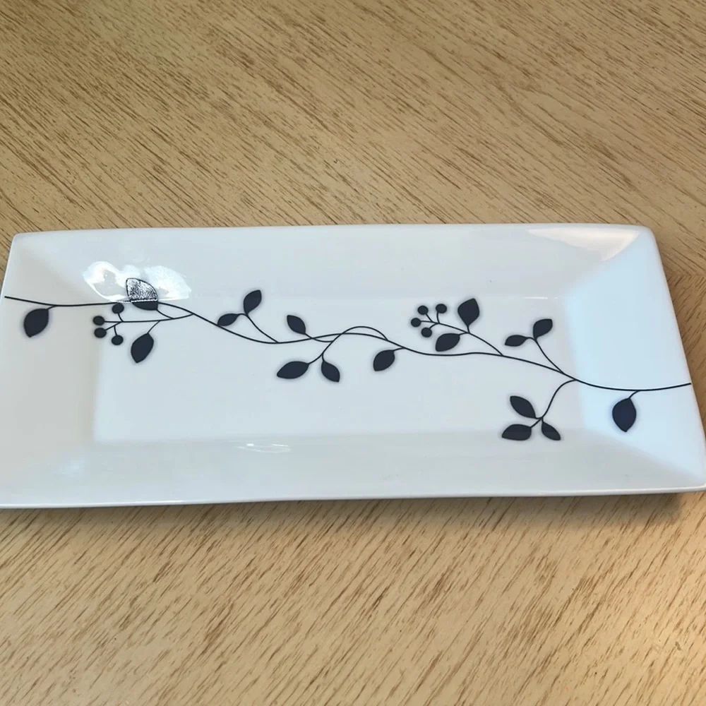 Crate & Barrel Leaf & Vine Tray